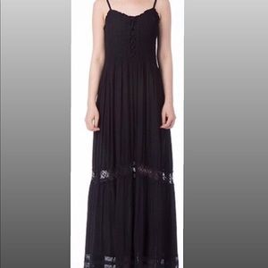 Monoreno NWT Crochet Trim Maxi Dress Small